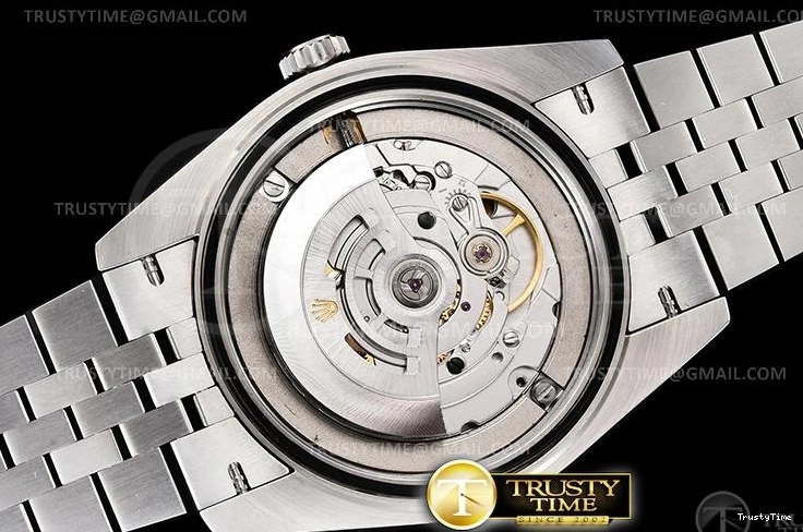 0104 Functional R2DJ0254C – DJ2 41mm 654